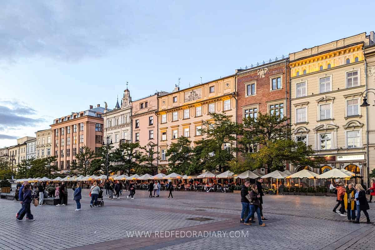 20 Krakow Attractions: Must-See & Unmissable Landmarks 4 20 Krakow Attractions: Must-See & Unmissable Landmarks 3
