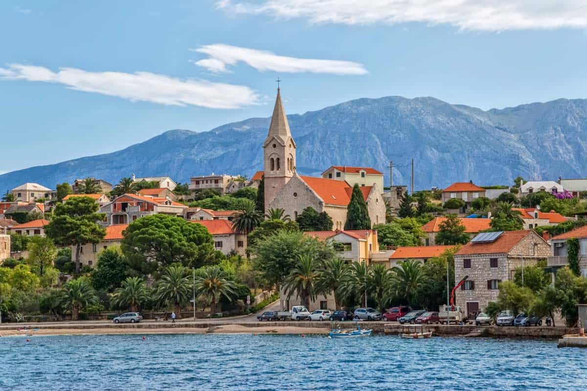 Island Hopping in Croatia: A Guide to the Dalmatian Coast 2
