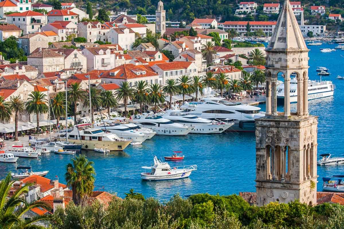 Island Hopping in Croatia: A Guide to the Dalmatian Coast 16