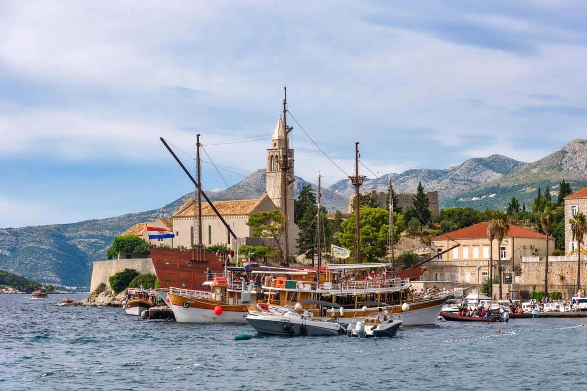 Island Hopping in Croatia: A Guide to the Dalmatian Coast 14