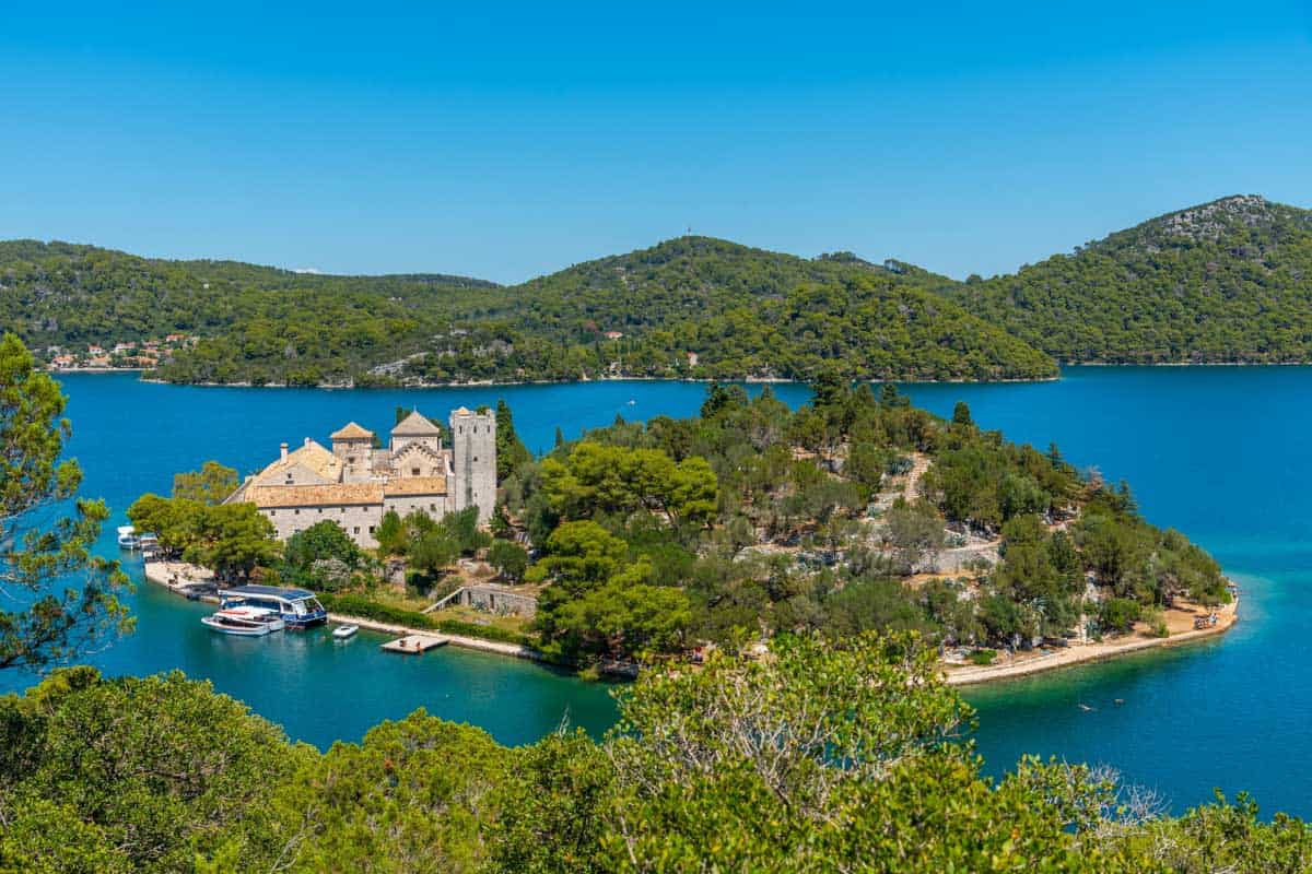 Island Hopping in Croatia: A Guide to the Dalmatian Coast 18