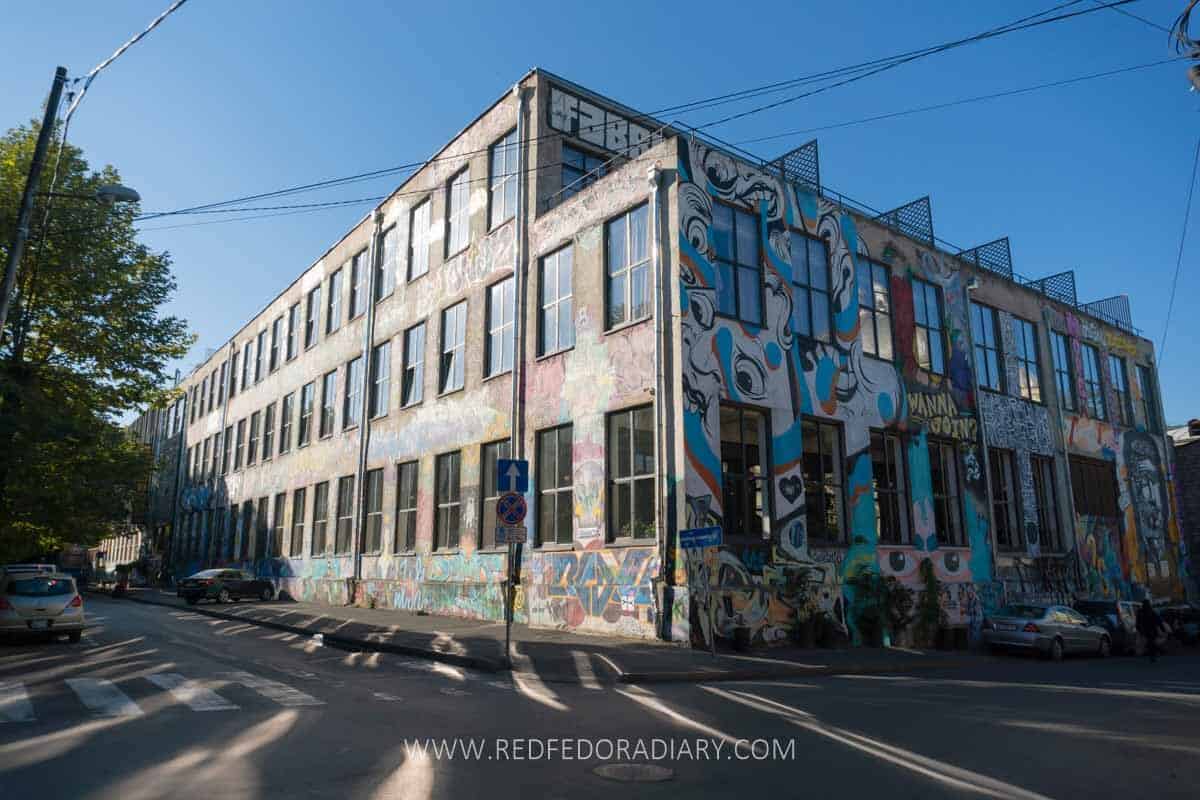 76 Stunning Street Art in Tbilisi with a Map for 2025 20 76 Stunning Street Art in Tbilisi with a Map for 2025 16