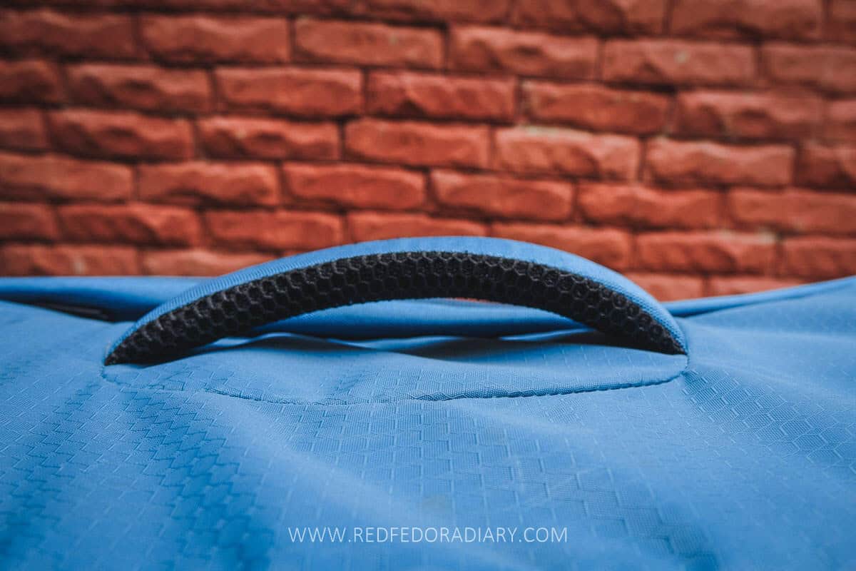 Why Osprey Farpoint 55 is the Best Travel Backpack [Review] 7