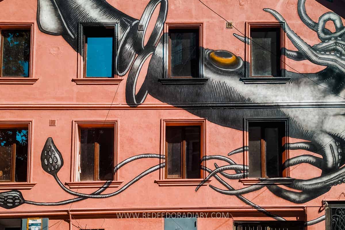 76 Stunning Street Art in Tbilisi with a Map for 2025 21 76 Stunning Street Art in Tbilisi with a Map for 2025 17