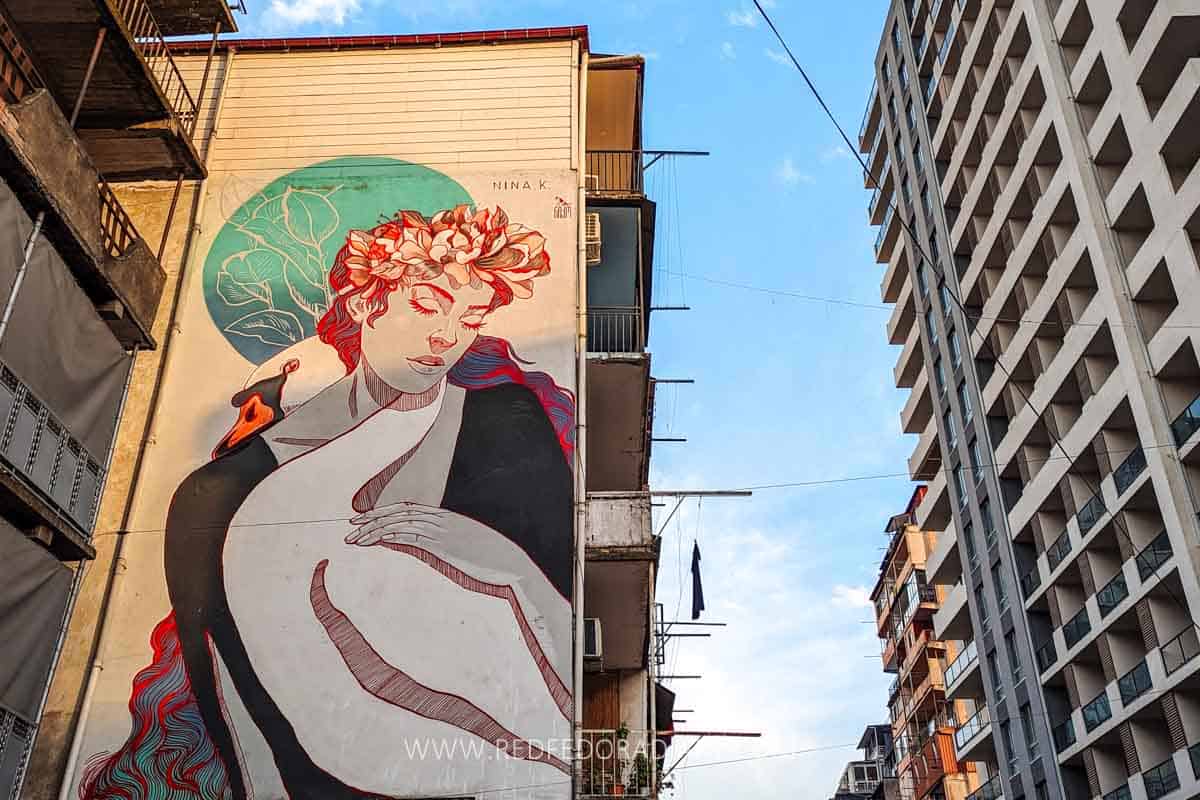 Batumi's Urban Gallery: 20 Best Street Art in Batumi with Map 10