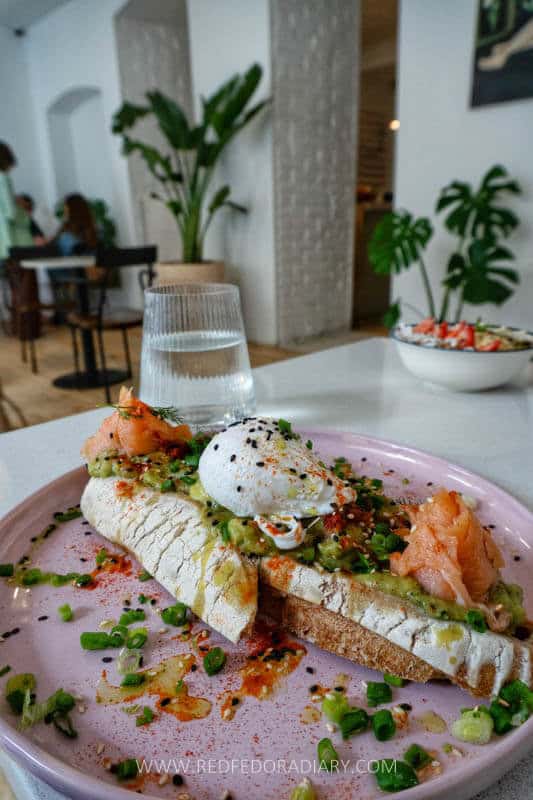 Breakfast in Tbilisi: Cafes, Brunches, & Bakeries for 2025 13 Breakfast in Tbilisi: Cafes, Brunches, & Bakeries for 2025 13