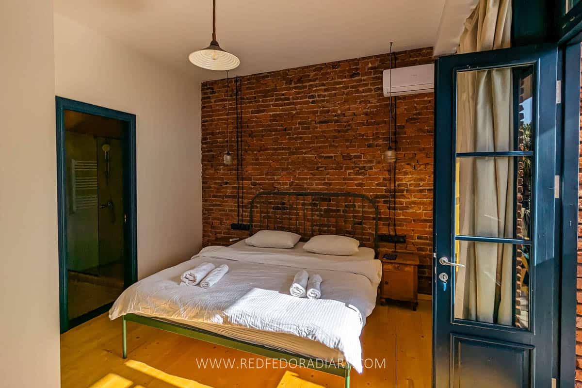 19 Best Kutaisi Hotels: Where to Stay in Kutaisi 5 19 Best Kutaisi Hotels: Where to Stay in Kutaisi 4