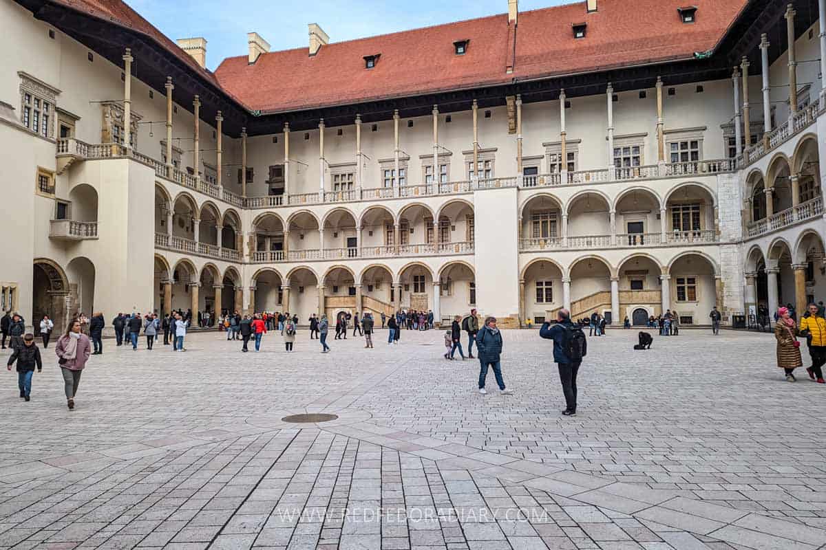 20 Krakow Attractions: Must-See & Unmissable Landmarks 16 20 Krakow Attractions: Must-See & Unmissable Landmarks 15