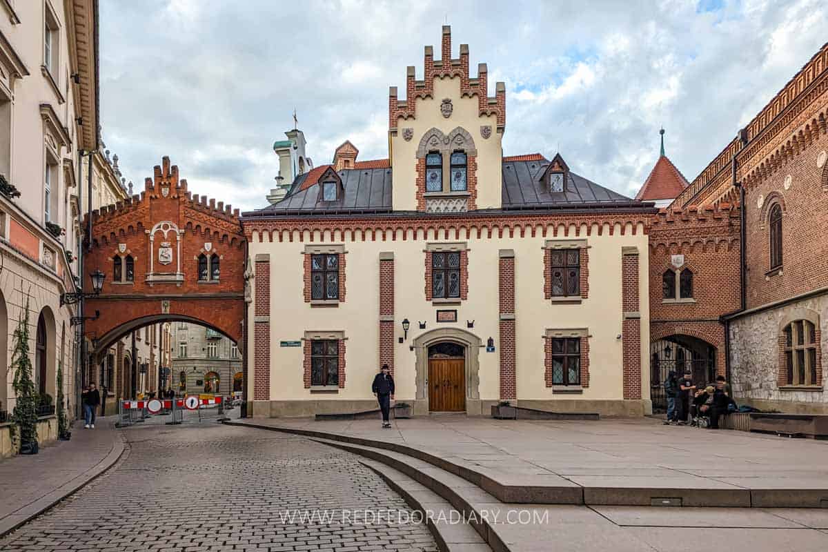 20 Krakow Attractions: Must-See & Unmissable Landmarks 1 krakow attractions