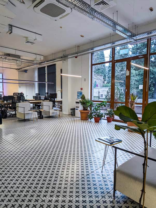 13 Best Coworking Spaces in Tbilisi for 2025 24