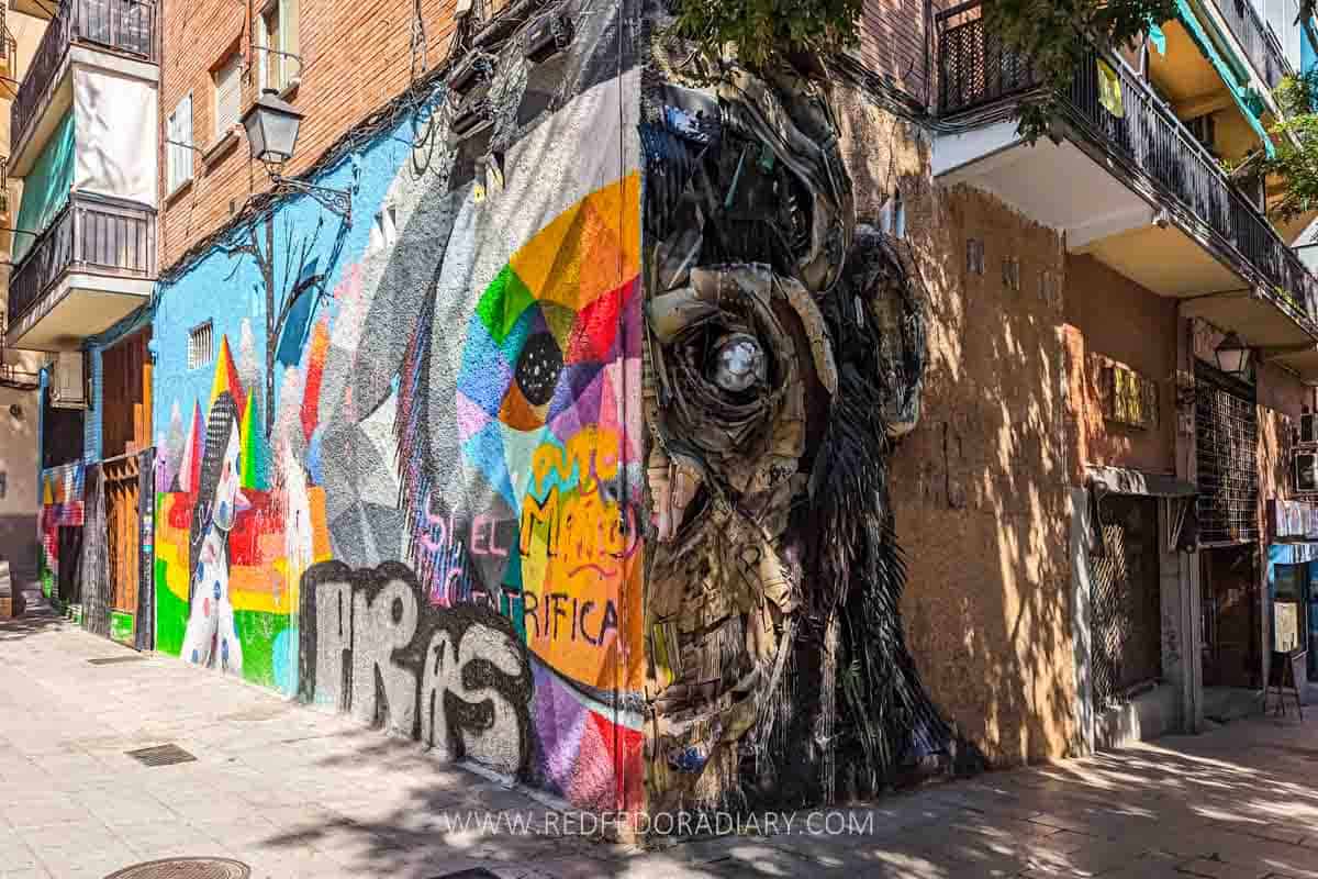 13 Best Street Art in Madrid: Urban Art Gallery with Map 5 13 Best Street Art in Madrid: Urban Art Gallery with Map 4