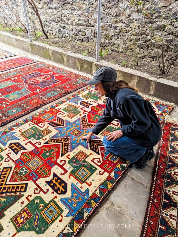 Borchalo Carpets in Georgia: Kept Alive by Only 12 Weavers 9 Borchalo Carpets in Georgia: Kept Alive by Only 12 Weavers 8