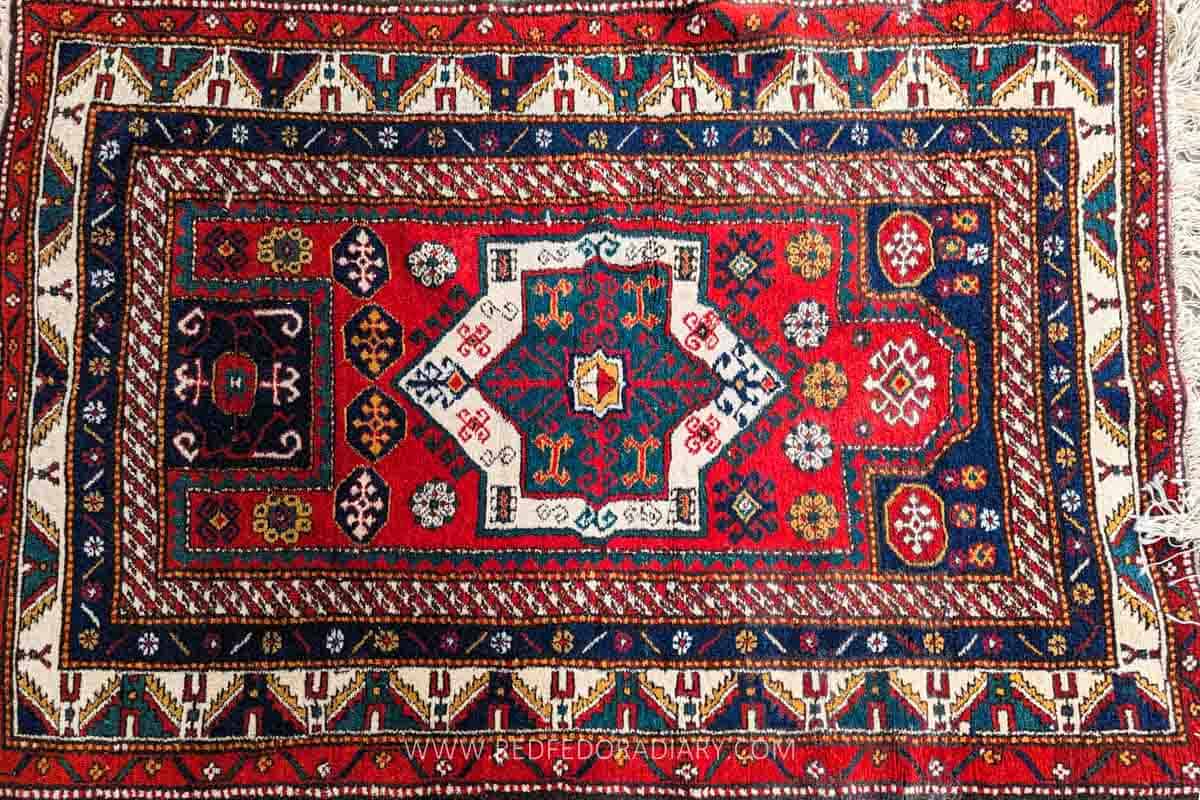 Borchalo Carpets in Georgia: Kept Alive by Only 12 Weavers  10