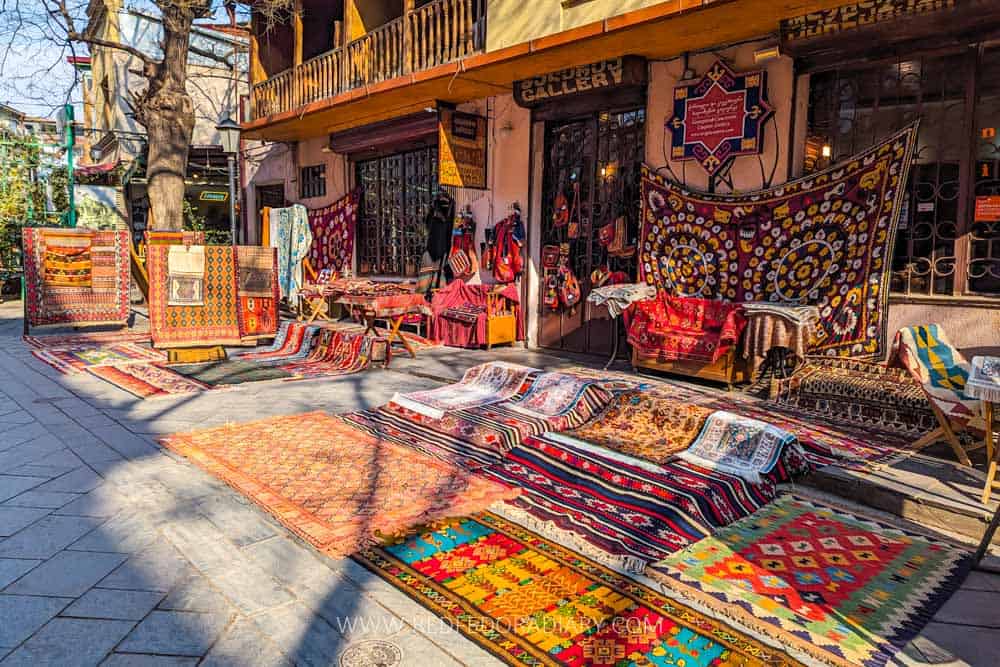 Borchalo Carpets in Georgia: Kept Alive by Only 12 Weavers  1