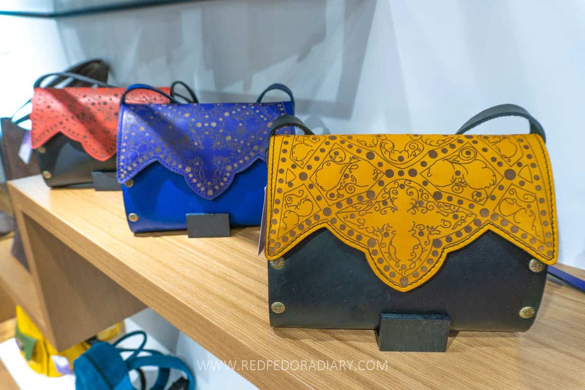 Cosmo - Authentic Georgian Bags & Accessories [Company Overview] 5