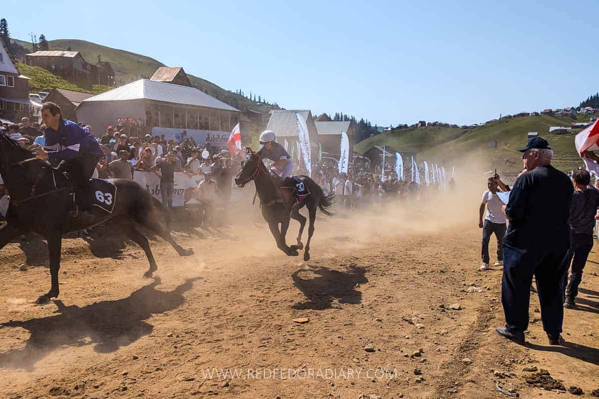 Bakhmaro Horse Race: 16 Tips for First-Time Attendees 21