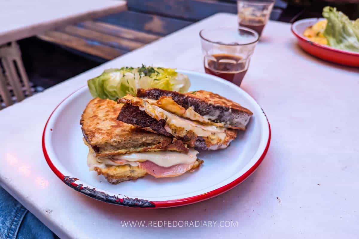 Breakfast in Tbilisi: Cafes, Brunches, & Bakeries for 2025 40 Breakfast in Tbilisi: Cafes, Brunches, & Bakeries for 2025 39