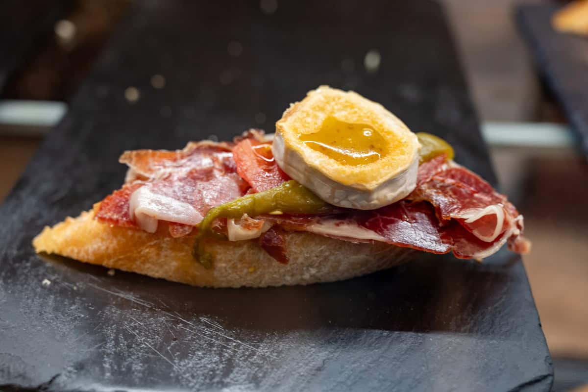 31 Best Restaurants in Barcelona for Tapas, Paella & More 15 31 Best Restaurants in Barcelona for Tapas, Paella & More 15