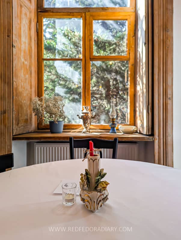 12 Cozy Cafes in Tbilisi for Cakes, Brunch, Books & Chill 11 12 Cozy Cafes in Tbilisi for Cakes, Brunch, Books & Chill 8