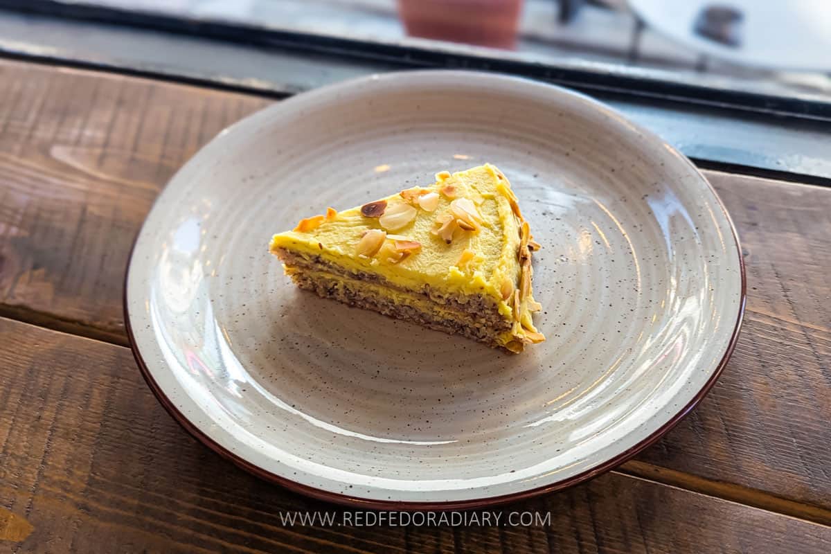 12 Cozy Cafes in Tbilisi for Cakes, Brunch, Books & Chill 32 12 Cozy Cafes in Tbilisi for Cakes, Brunch, Books & Chill 29