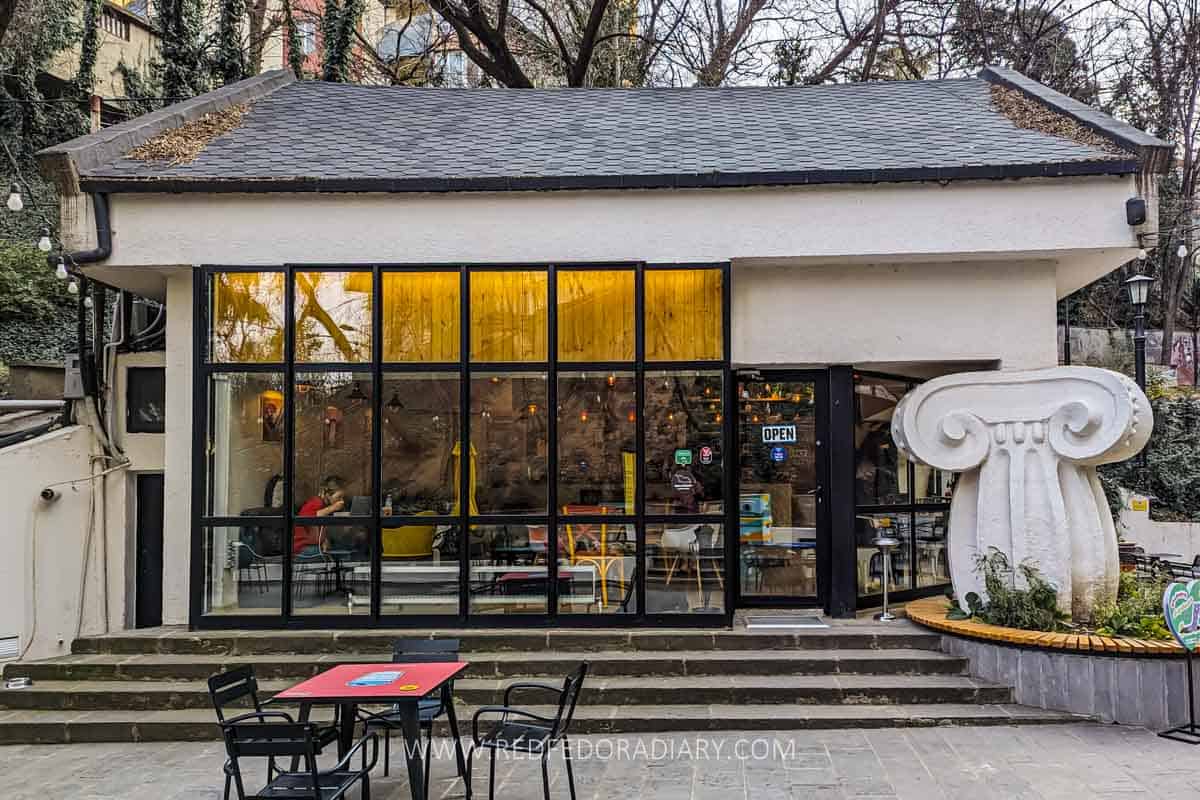 12 Cozy Cafes in Tbilisi for Cakes, Brunch, Books & Chill 22 12 Cozy Cafes in Tbilisi for Cakes, Brunch, Books & Chill 19