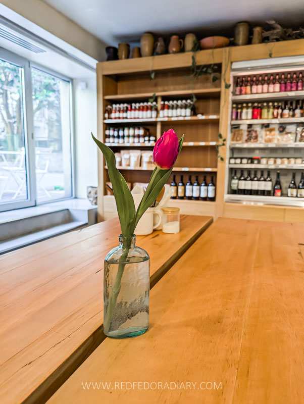 Breakfast in Tbilisi: Cafes, Brunches, & Bakeries for 2025 29 Breakfast in Tbilisi: Cafes, Brunches, & Bakeries for 2025 28