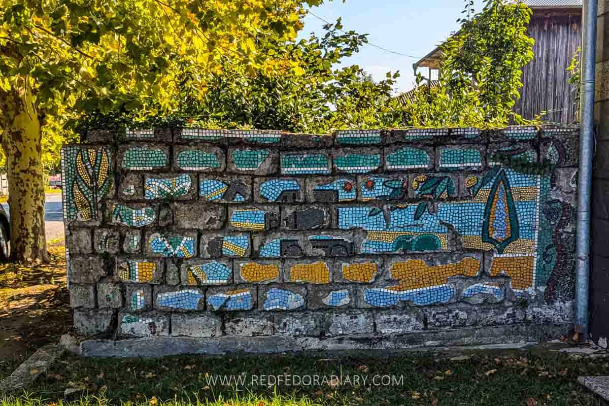 Soviet Architecture in Georgia: 27 Monuments & Mosaics 13 Soviet Architecture in Georgia: 27 Monuments & Mosaics 10