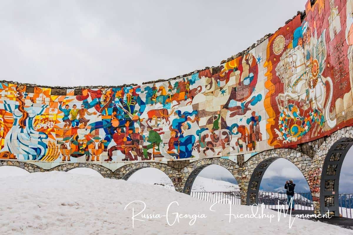 Soviet Architecture in Georgia: 27 Monuments & Mosaics 27 Soviet Architecture in Georgia: 27 Monuments & Mosaics 24