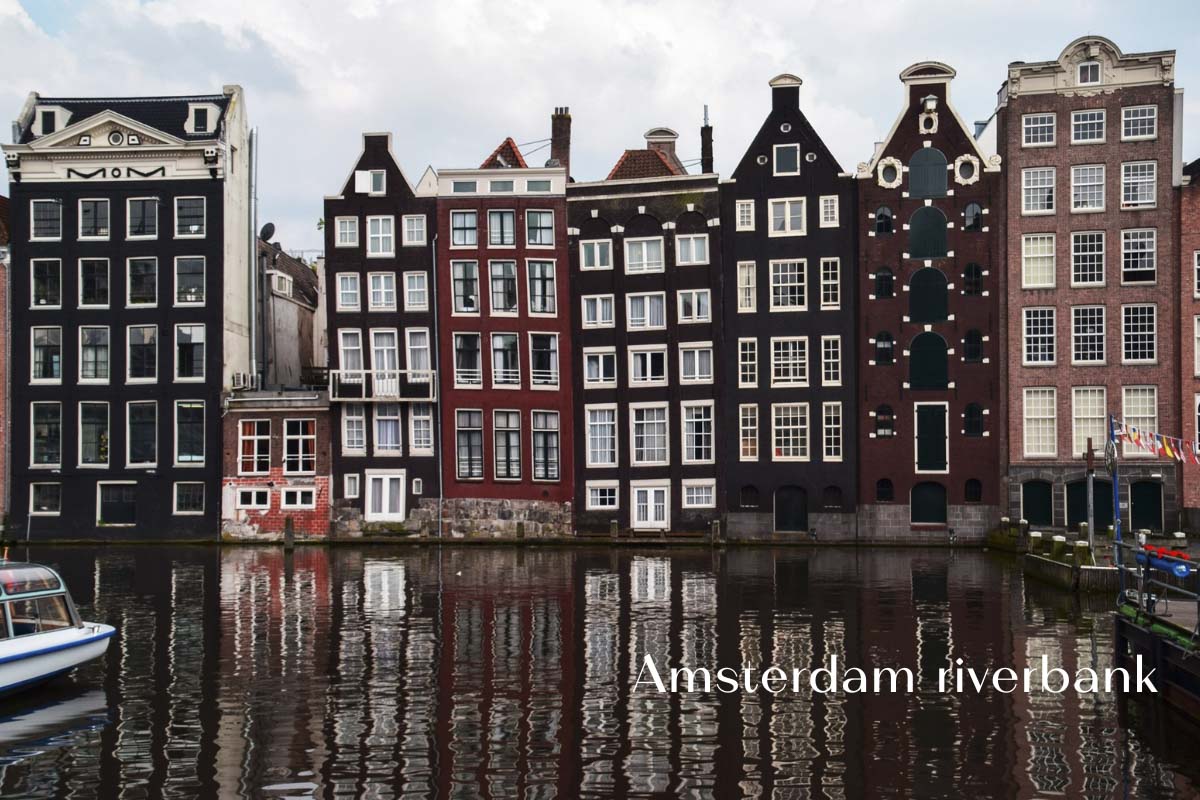 Best Amsterdam Canal Cruise: Ultimate Guide with Tips 18 Best Amsterdam Canal Cruise: Ultimate Guide with Tips 16
