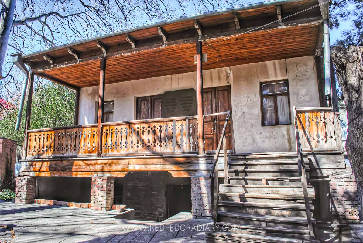 How to Visit Joseph Stalin Underground Printing House Museum 2 stlin printing press