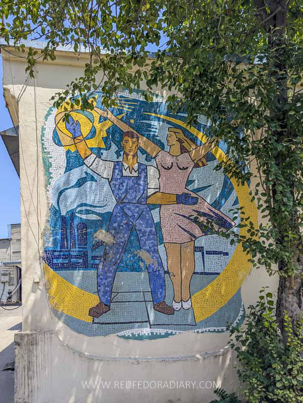 30 Soviet Mosaics in Tbilisi & Other Memorabilia with a Map 35 30 Soviet Mosaics in Tbilisi & Other Memorabilia with a Map 33