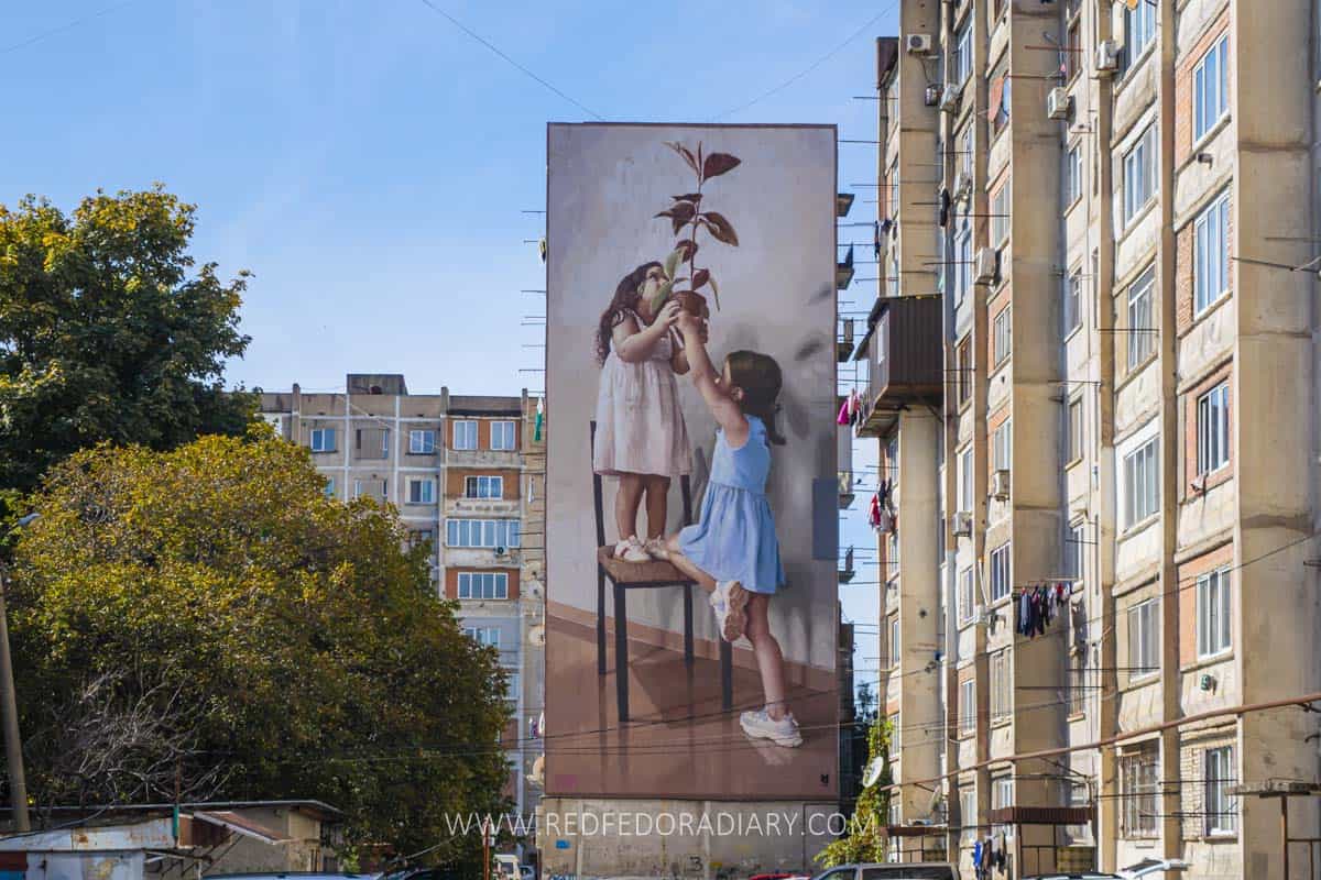 86 Stunning Street Art in Tbilisi with a Map 82