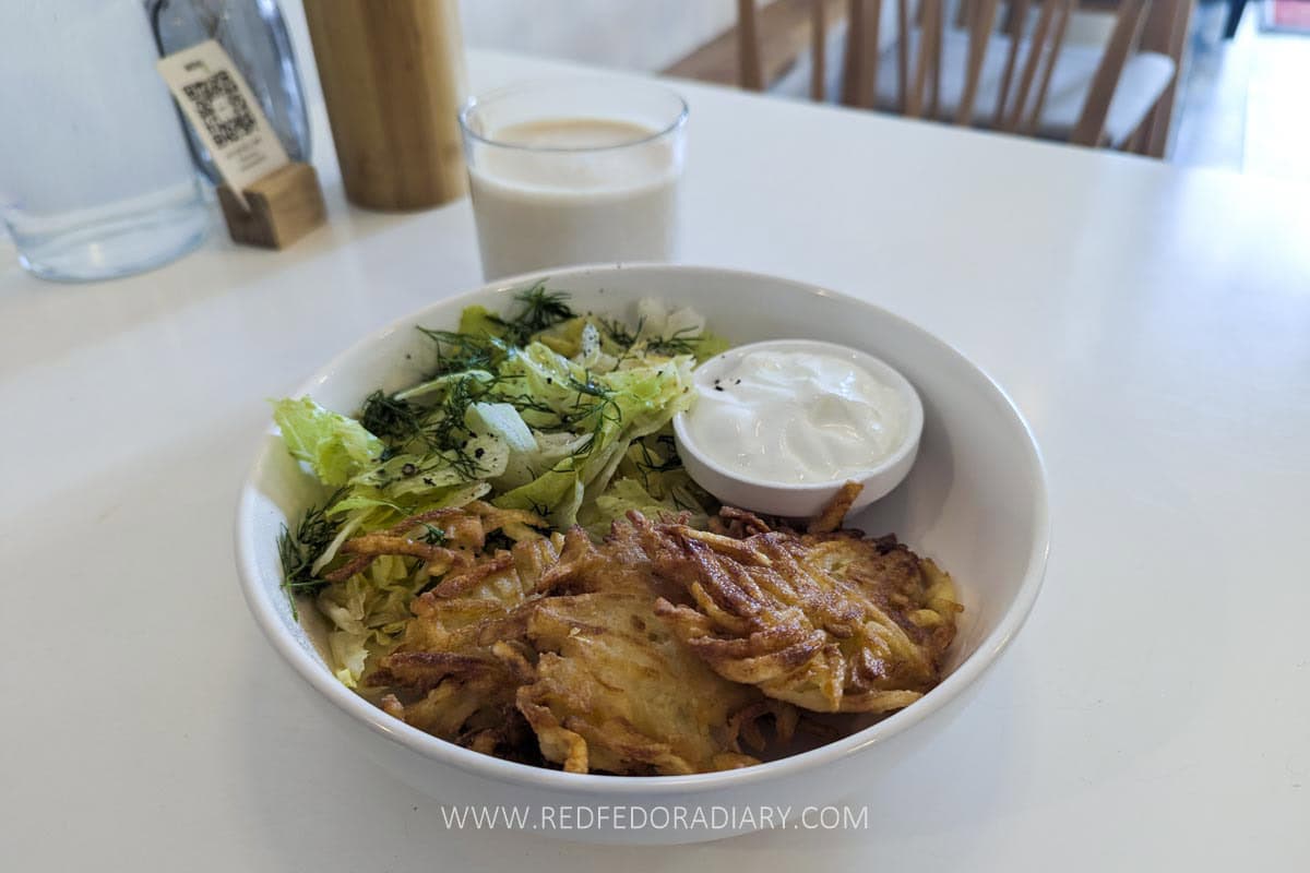 Breakfast in Tbilisi: Cafes, Brunches, & Bakeries for 2026 31 Breakfast in Tbilisi: Cafes, Brunches, & Bakeries for 2026 30