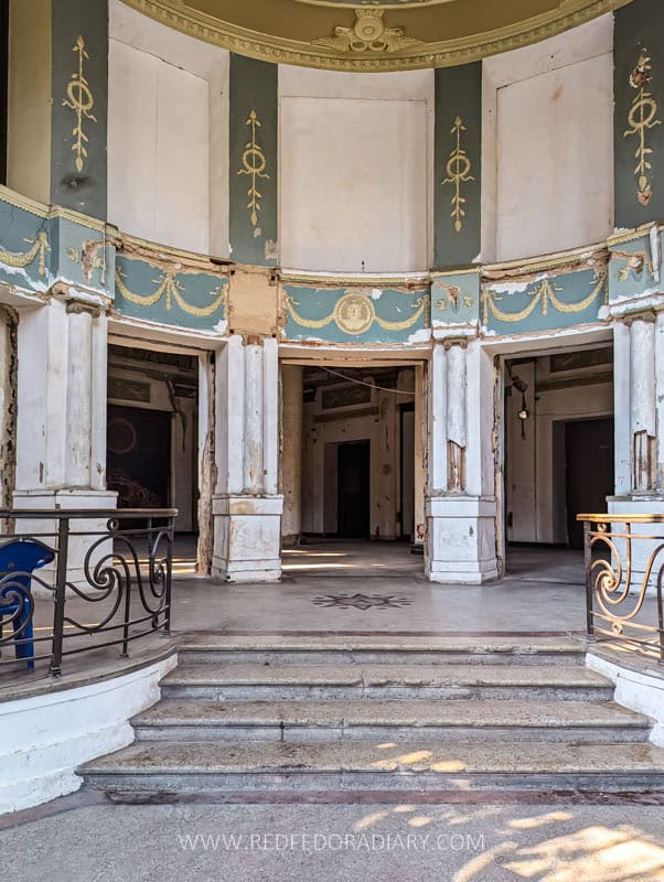 15 Alternative Tbilisi Tours: Hidden Corners & Rooftops 23