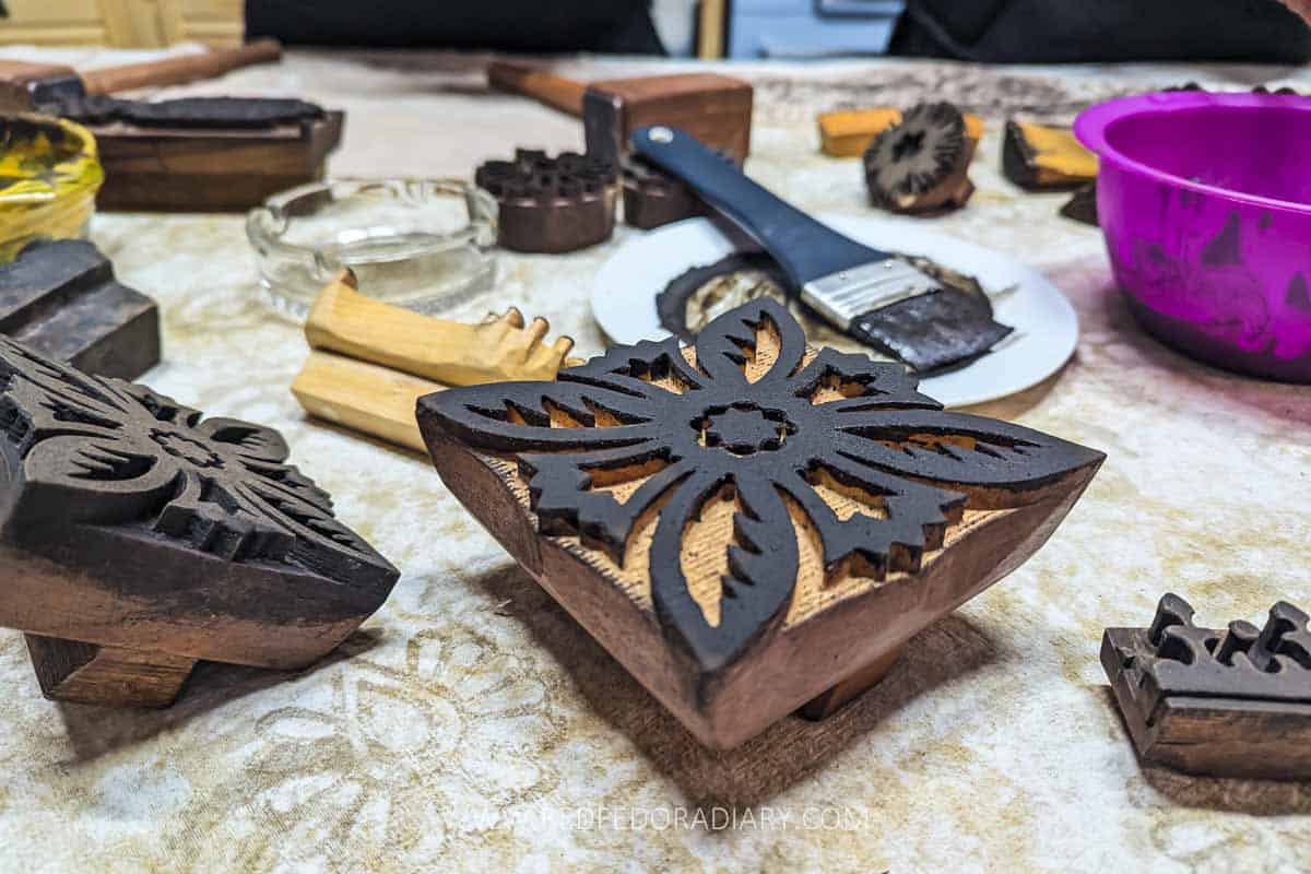 15 Alternative Tbilisi Tours: Hidden Corners & Rooftops 26