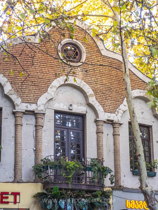 15 Alternative Tbilisi Tours: Hidden Corners & Rooftops 12