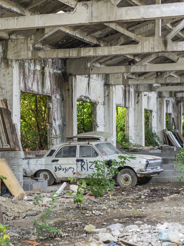 15 Alternative Tbilisi Tours: Hidden Corners & Rooftops 6