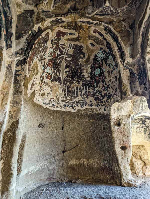 15 Alternative Tbilisi Tours: Hidden Corners & Rooftops 43