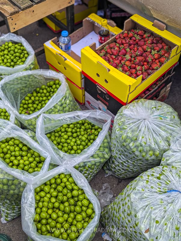 14 Best Markets in Tbilisi: A Local Guide 6 14 Best Markets in Tbilisi: A Local Guide 4