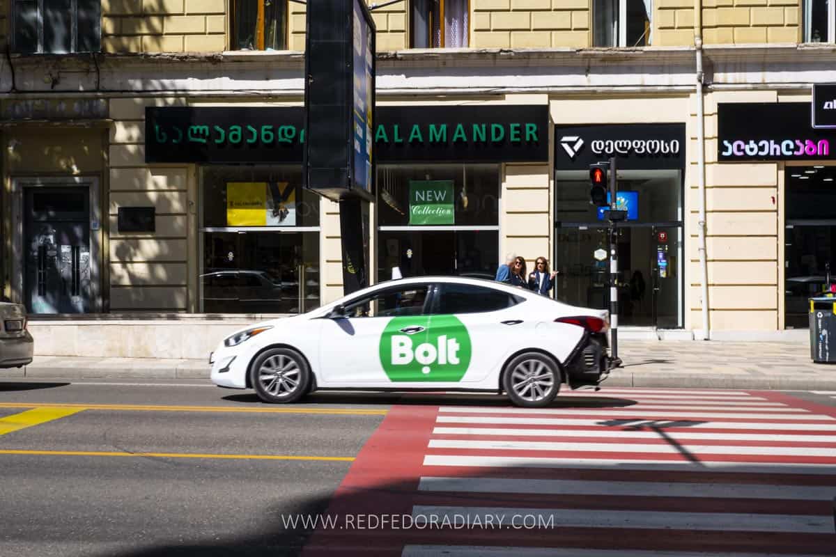 Tbilisi Airport to City Center: Easy 2026 Transport Guide 3