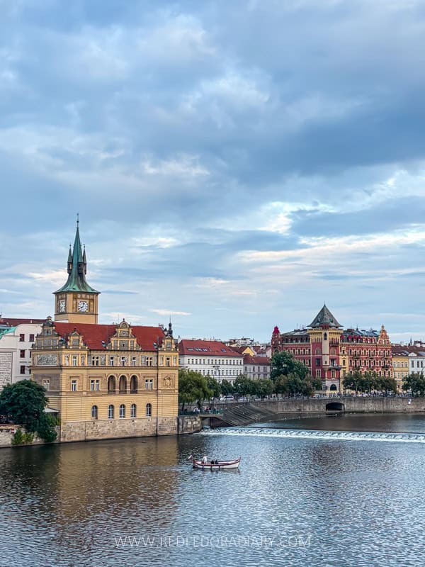 neighborhoods in prague