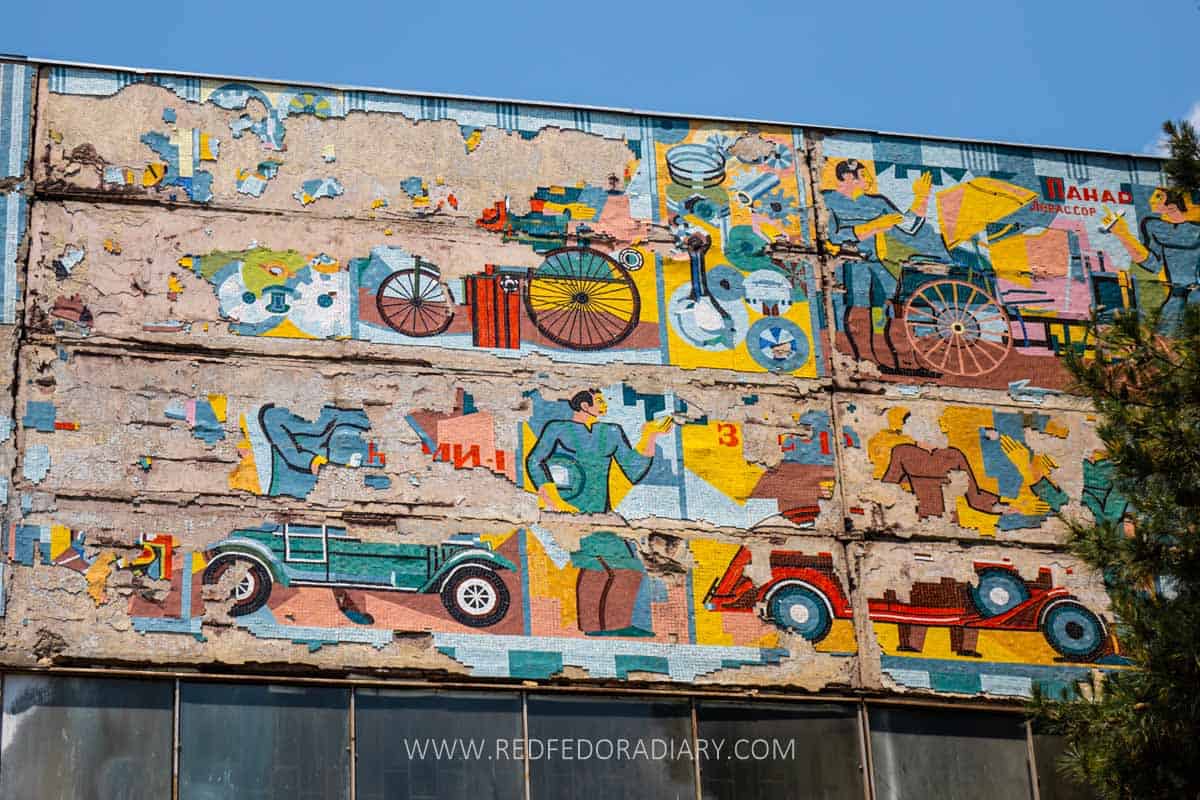 38+ Soviet Mosaics in Tbilisi & Other Memorabilia with a Map 11 38+ Soviet Mosaics in Tbilisi & Other Memorabilia with a Map 9