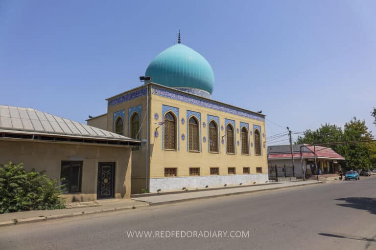 Things to Do in Marneuli: Mosques, Markets & Azeri Food 1 Exteriror of new Imam Hussein Mosque in Marneuli, Georgia