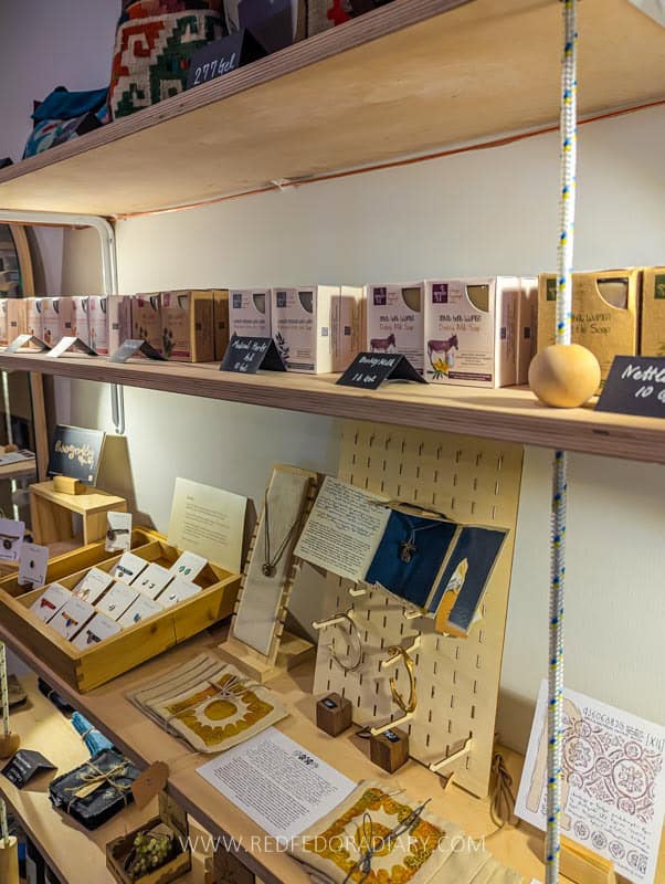 Souvenirs from Georgia - Best Tbilisi Souvenirs for 2026 44
