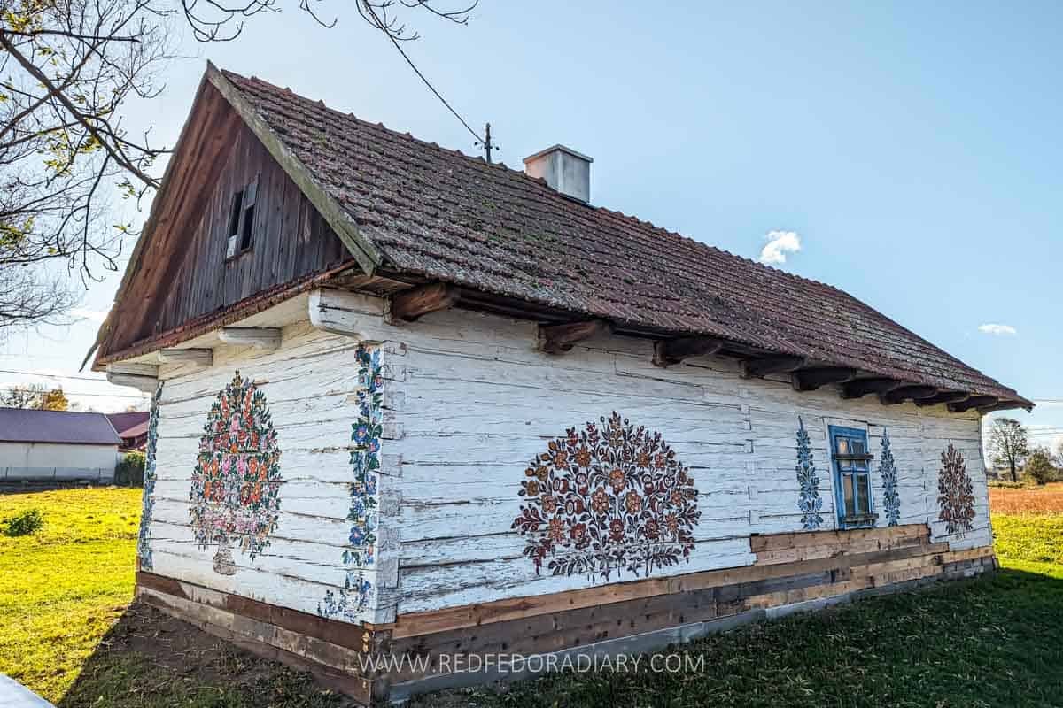 How to Visit Zalipie from Krakow: Painted Village Day Trip 8